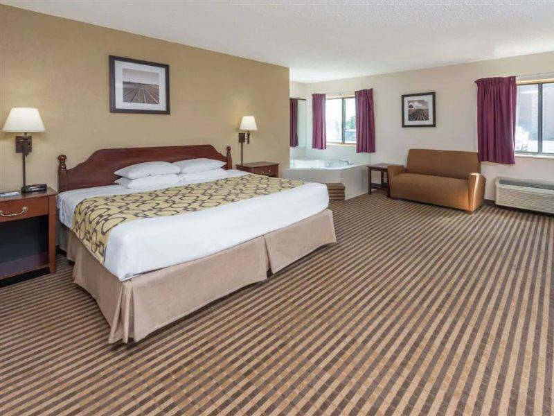 Baymont By Wyndham Metropolis Hotel Kültér fotó